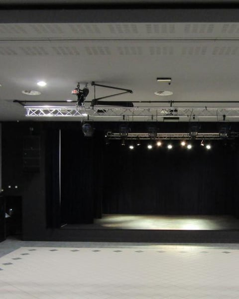 Espace Jean Mobian Guilers