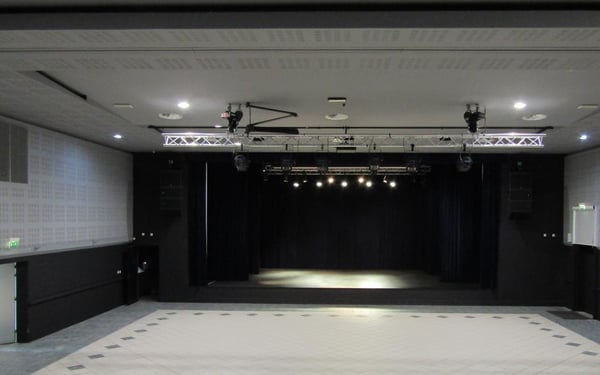 Espace Jean Mobian Guilers