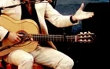 Hommage à Paco Ibañez : Chants espagnols et guitare flamenca