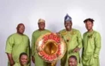 Gangbé Brass Band en concert