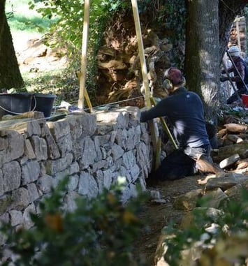 La pierre sèche : un savoir-faire patrimonial en action