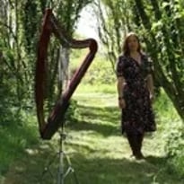 Ysa Harpiste et Chanteuse