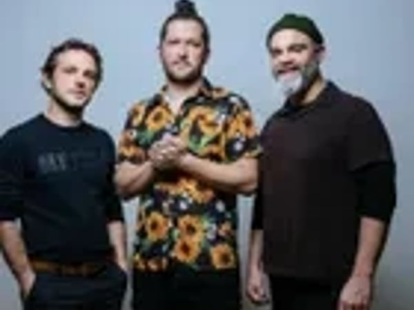 Space Galvachers « Folk Songs » et La Litanie des Cimes et Mah Damba