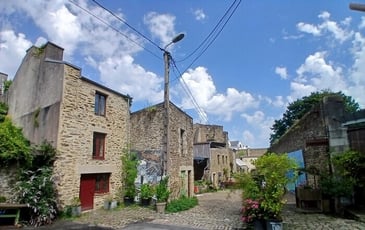La rue Saint Malo belle et rebelle