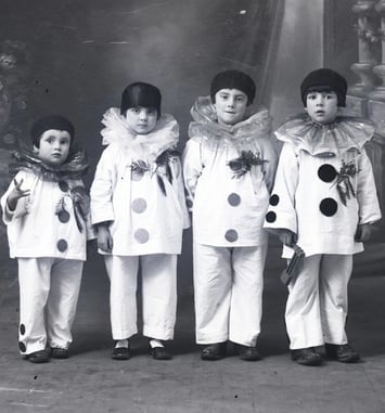 Fonds photographique Eugène Léon : démarche participative