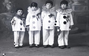 Fonds photographique Eugène Léon : démarche participative