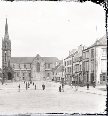 Fonds photographique Eugène Léon : promenade patrimoniale