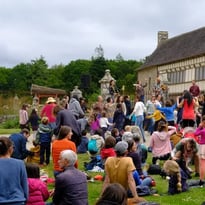 Visite décalée au Musée breton et au Manoir de Kernault !