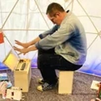 Parce que les Vers n'ont pas Besoin de Pieds pour s'envoler