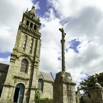 Visite de l'église Notre Dame de Plourin-Lès Morlaix et de son ossuaire