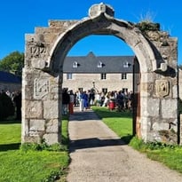 Visite libre des abords du manoir de Keranflec'h