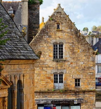 Visite guidée du chantier de restauration de la Maison des 13 Lunes