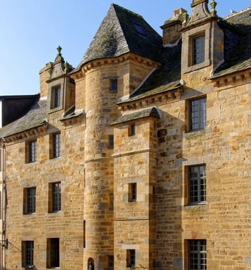 Visite guidée du chantier de restauration de la Maison Duthoya XVIIe siècle