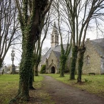 Conférence, L'église Saint-Alor