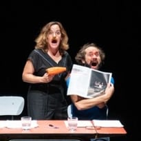 Le Mystère du Gant. Vaudeville à table ou presque