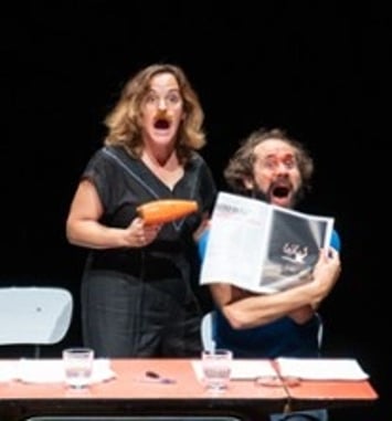 Le Mystère du Gant. Vaudeville à table ou presque