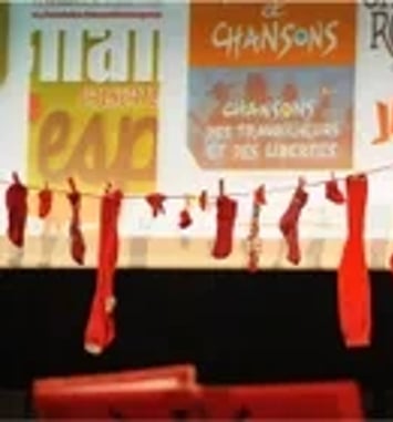 Les Chaussettes Rouges