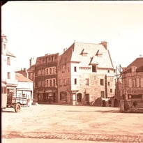 Projection de photos anciennes, fonds Hénault et Prats