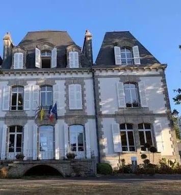 Visite libre, Hôtel de ville : son histoire, sa collection