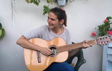 Live au bar : Nina Elbaz