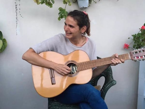Live au bar : Nina Elbaz