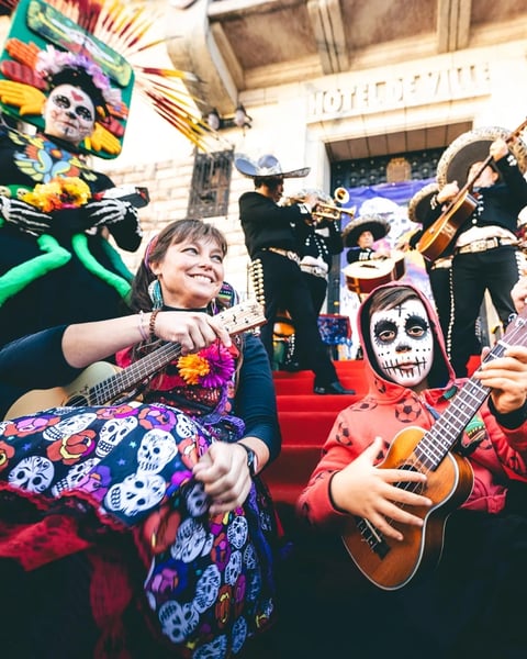 Curieux Mexique - Dia de Muertos