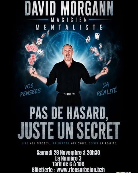 Spectacle de magie "Pas de hasard, juste un secret"